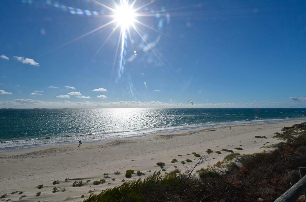 Cottesloe Beachfront Ocean View Apartment Perth Dış mekan fotoğraf