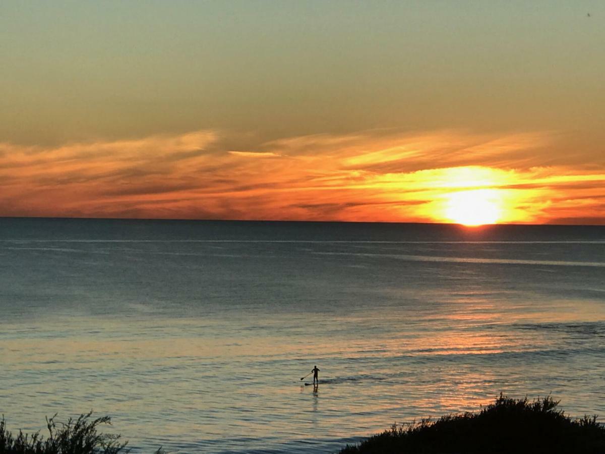 Cottesloe Beachfront Ocean View Apartment Perth Dış mekan fotoğraf